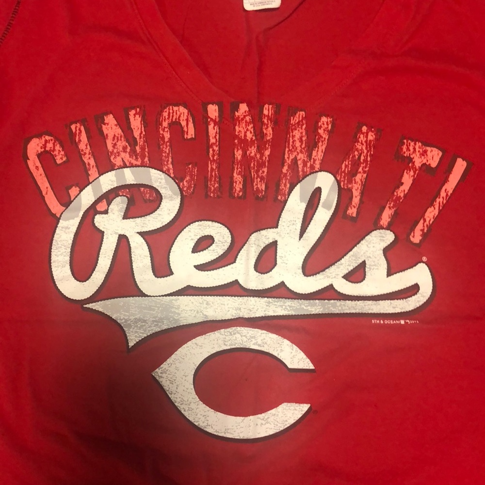 Cincinnati Reds t-shirt - Picture 1 of 5